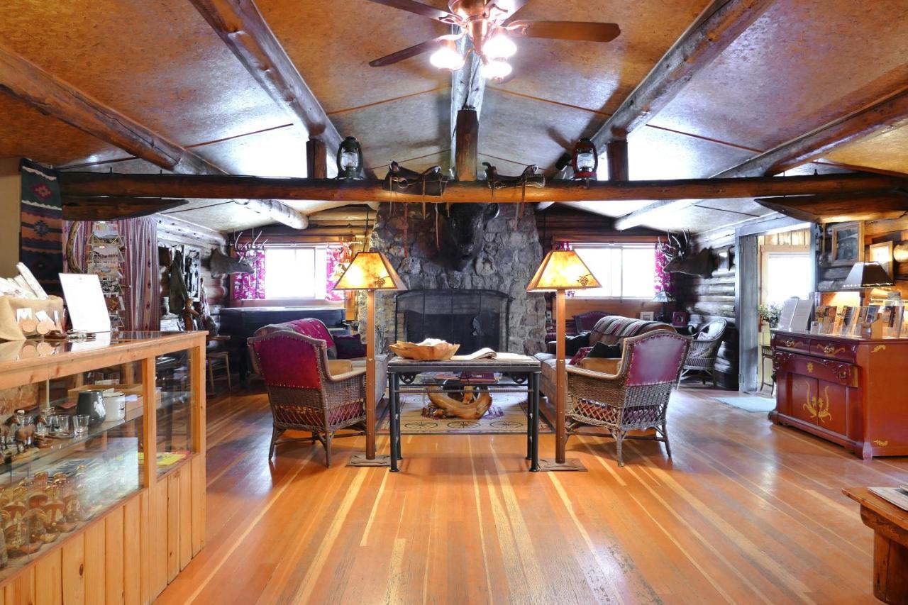 Bill Cody Ranch Hotel Bagian luar foto
