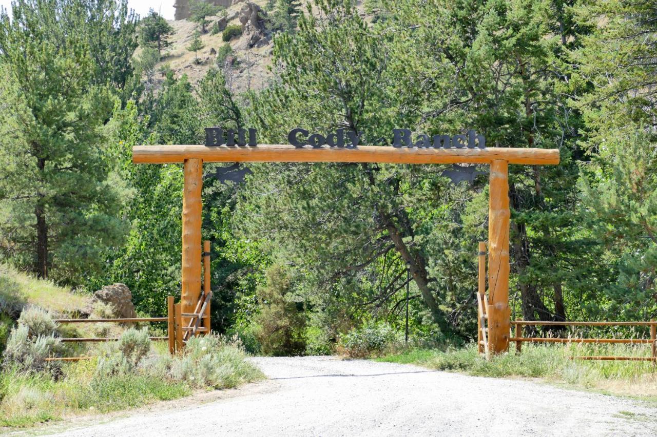 Bill Cody Ranch Hotel Bagian luar foto