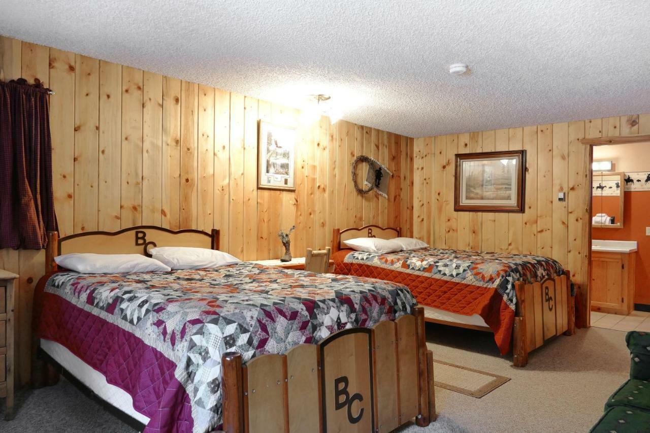 Bill Cody Ranch Hotel Bagian luar foto